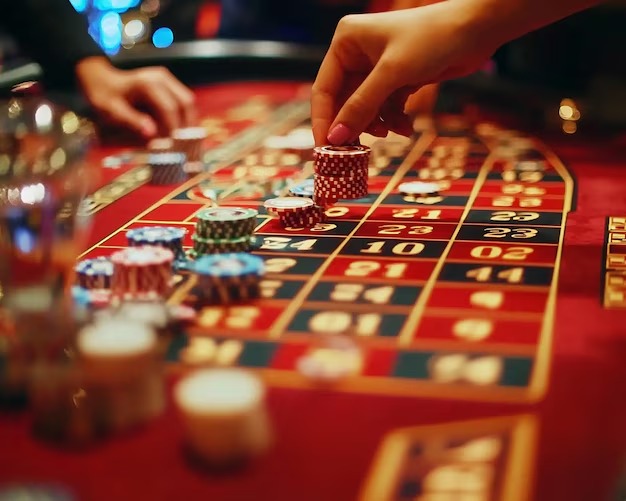wahana99 mobile app interface showing live dealer tables